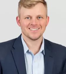 Photo of Erik Hanson MD Photo of Erik Hanson MD